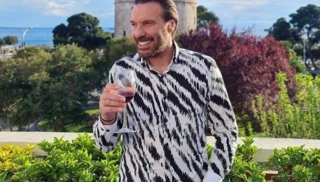 Στράτος Τζώρτζογλου