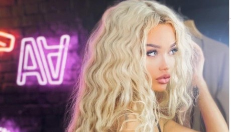 Αλβίνα Τσαρένκο