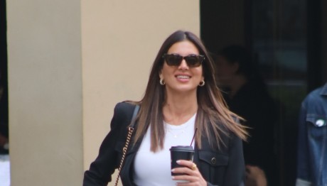 Τσιμτσιλή: Η Φωτογραφία Με Τη Βαφτιστήρα Της