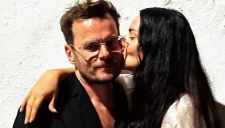 Ζενεβιέβ Μαζαρί - Βασίλης Καρύδης