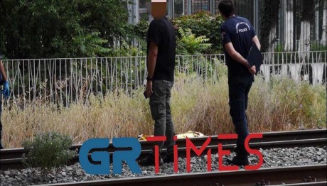 Τρένο Παρέσυρε Και Σκότωσε Πεζή Στη Θεσσαλονίκη