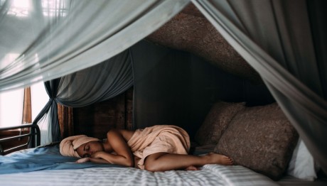 Ξυπνάς Με Άγχος Τη Νύχτα; Πώς Να Το Αντιμετωπίσεις