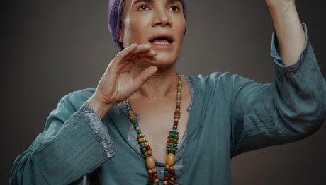 Θέατρο: Το Φιλί Της Αράχνης Στο Αλκμήνη