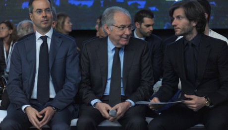 Ποιοί κάνουν...κουμάντο στην Piaggio