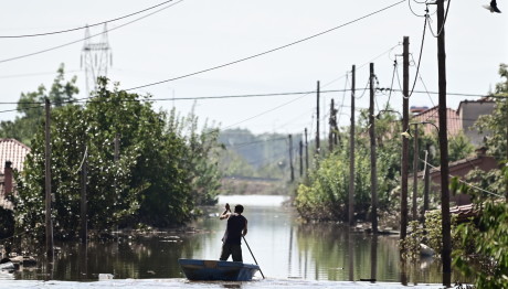 Πλημμύρες: Αγωνία Για Τους Αγνοούμενους - 11 Οι Νεκροί