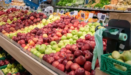 Καταστροφές στη Θεσσαλία: Ελλείψεις στα ράφια και νέο κύμα ανατιμήσεων