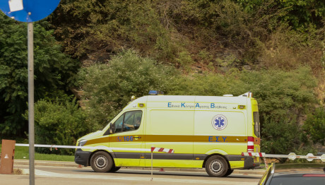 Ιωάννινα: Νεκρή 20χρονη Που Διεγνώσθη Με Αμυγδαλίτιδα