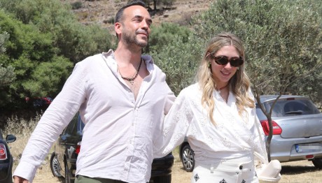 Πάνος Μουζουράκης: Γέννησε Η Σύζυγός Του, Μαριλού Κόζαρη