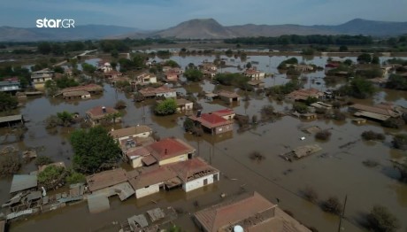 Πλημμύρες Τρίκαλα: Εντελώς Αποκλεισμένο Το Κεραμίδι