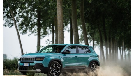 Τώρα το νέο Jeep Avenger με κινητήρα βενζίνης-Τιμή