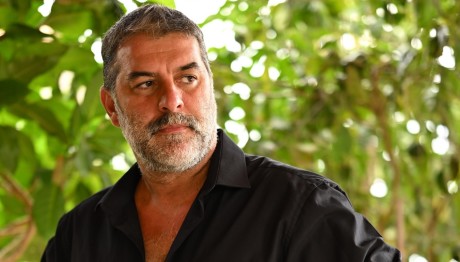 Σασμός: H πρώτη εμφάνιση Μπισμπίκη «ξεσήκωσε» το Twitter