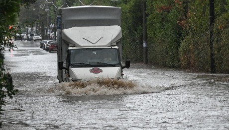 Κακοκαιρία Elias: Μέχρι Την Κυριακή Επιμένουν Οι Καταιγίδες