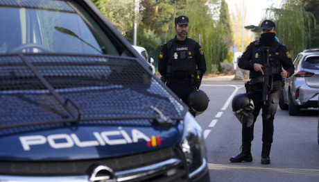 Τρόμος σε σχολείο στην Ισπανία: 14χρονος επιτέθηκε με μαχαίρι