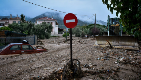 Κακοκαιρία: Εικόνες Καταστροφής Σε Βόλο Και Εύβοια