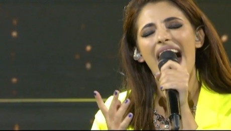 Fame Story:  Η Δήμητρα γλίστρησε στη σκηνή