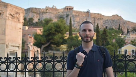 Βαγγέλης Καράλης