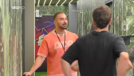 Fame Story: Ο Κοκλώνης Eισέβαλε Στο Σπίτι Της Ακαδημίας!