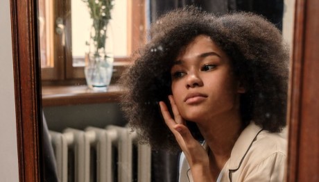 2 + 1 Χρήσιμα Tips Για Να Αντέξει Η Επιδερμίδα Σου Στο Κρύο