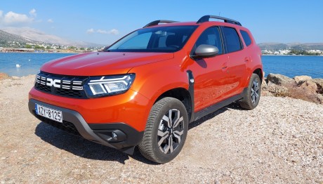 Δοκιμάζουμε το νέο Dacia Duster 1.5 Blue dCi 4x4