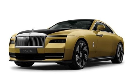 Η Rolls - Royce προετοιμάζεται για τις πρώτες παραδόσεις της Spectre