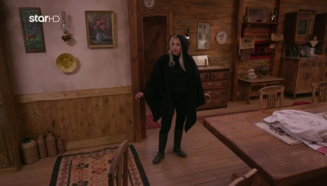 Φάρμα - Έξαλλη Η Έλενα Με Χρήστο: Να Προσέχεις Τα Λόγια Σου