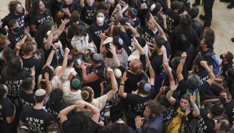 Πόλεμος Στο Ισραήλ: Εισβολή Αμερικανοεβραίων Στο Καπιτώλιο