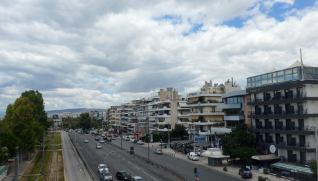 Γλυφάδα: Εκκένωση Πολυκατοικιών Για Την Εξουδετέρωση Βόμβας