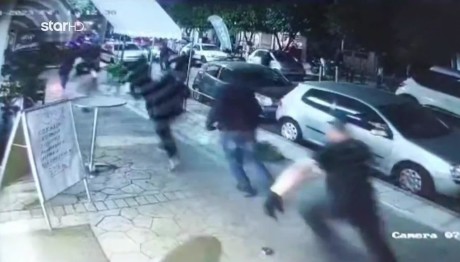 Νέο Ηράκλειο-τραυματισμός 16χρονης: «Ήταν στο πεζοδρόμιο, μέσα στα αίματα»