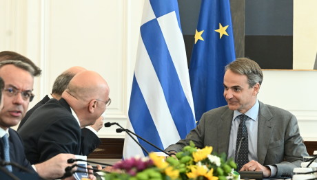 Ελεύθεροι Επαγγελματίες: Κατώτατο Τεκμαρτό Εισόδημα 780 Ευρώ