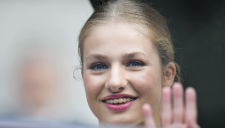 Πριγκίπισσα Λεονόρ: Οικογένεια, Σπουδές & Προσωπική Ζωή