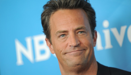 Μάθιου Πέρι: Στην Κορυφή Των Πωλήσεων Το Βιβλίο Του