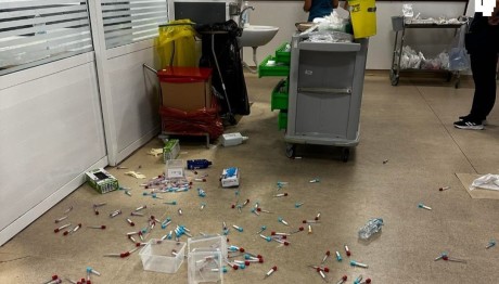 Αγρίνιο: 30χρονος Τα Έκανε Λαμπόγυαλο Σε Νοσοκομείο