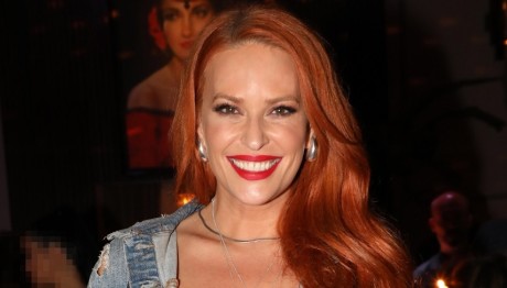 Χρηστίδου: Το Εντυπωσιακό Της Μανικιούρ