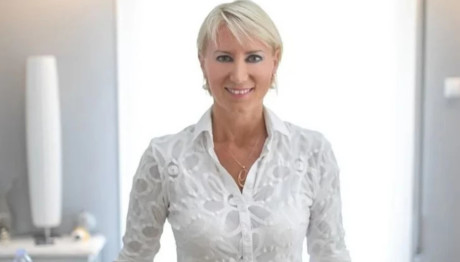 Νατάσα Παζαΐτη