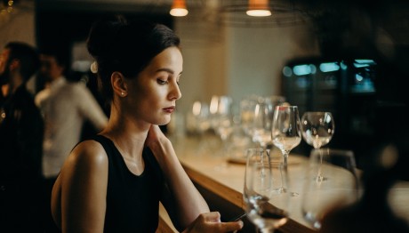 Το Να Είσαι Single Δεν Σημαίνει Ότι Δεν Αρέσεις