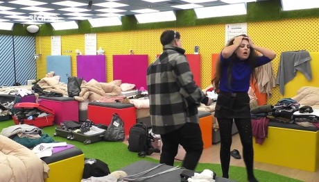 Fame Story: Χαμός Στο Σπίτι Με Την Αριστέα Και Τα Δίδυμα!