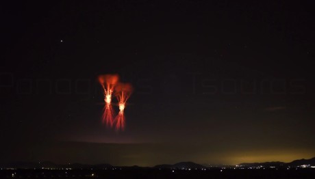 Ικαρία: Διπλός Κεραυνός Red Sprite