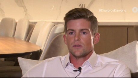 Τάιλερ Μπακμπέθ: Όσα Είπε Για Τον Στέφανο Κασσελάκη