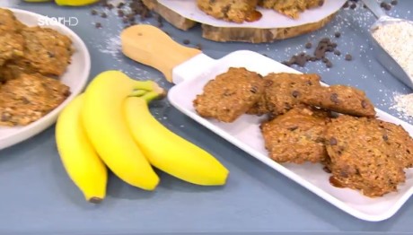 Kέικ Και Μπισκότα Με Βρώμη