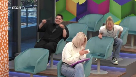 Fame Story: Πολύ Γέλιο Με Τα Αγγλικά Του Γιάννη