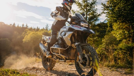 BMW Motorrad: Ενισχύει το πρόγραμμα συντήρησης για μοντέλα Κ5x