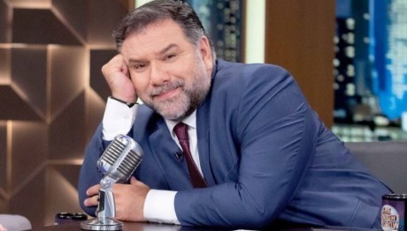 Γρηγόρης Αρναούτογλου