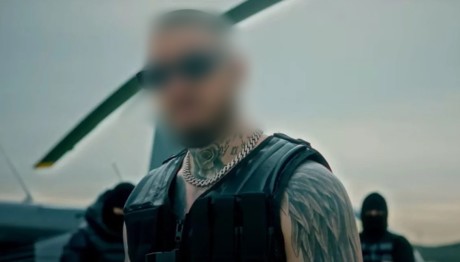 Τράπερ: Το Όπλο Μυστήριο Που Βρέθηκε Στην Κατοχή Του