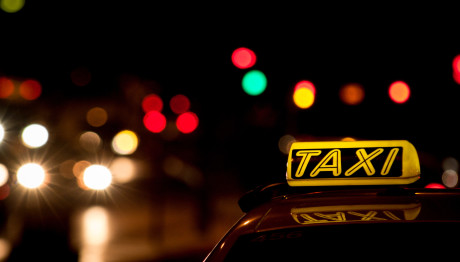 Θεσσαλονίκη: Γυναίκα Βρέθηκε Ημίγυμνη Κι Αναίσθητη