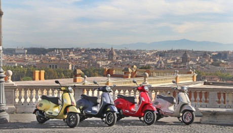 Vespa: Η μάρκα του ενός δισεκατομμυρίου ευρώ  