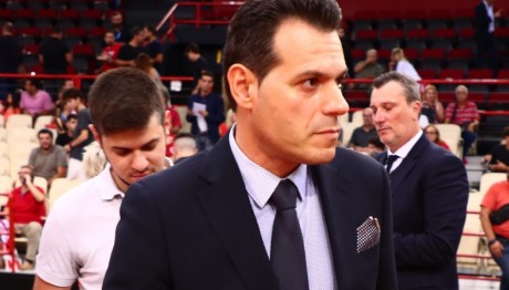 Iτούδης: Παρελθόν Από Τη Φενέρμπαχτσε