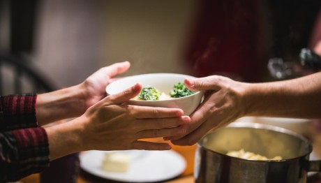 Μελέτες-συναγερμός: Τα βαρέα μέταλλα στα τρόφιμα συνδέονται με τον καρκίνο