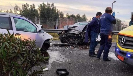 Τροχαίο Με Δύο Νεκρούς Στη Λεωφόρο Σπατών