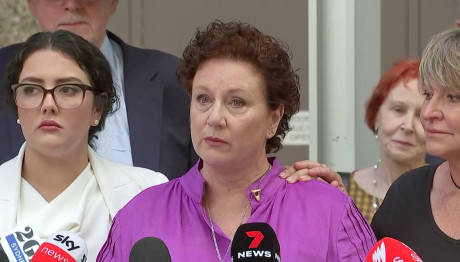 Αθώα Μητέρα Που Καταδικάστηκε Για Θανάτους 4 Παιδιών Της