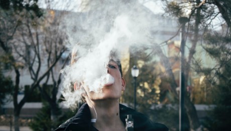 Ηλεκτρονικό Τσιγάρο Και Vapes Στο Στόχαστρο Του ΠΟΥ